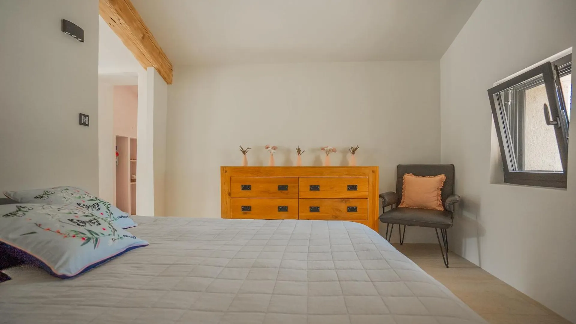 Chambre Suite Independante A La Basse Bastide Apt France